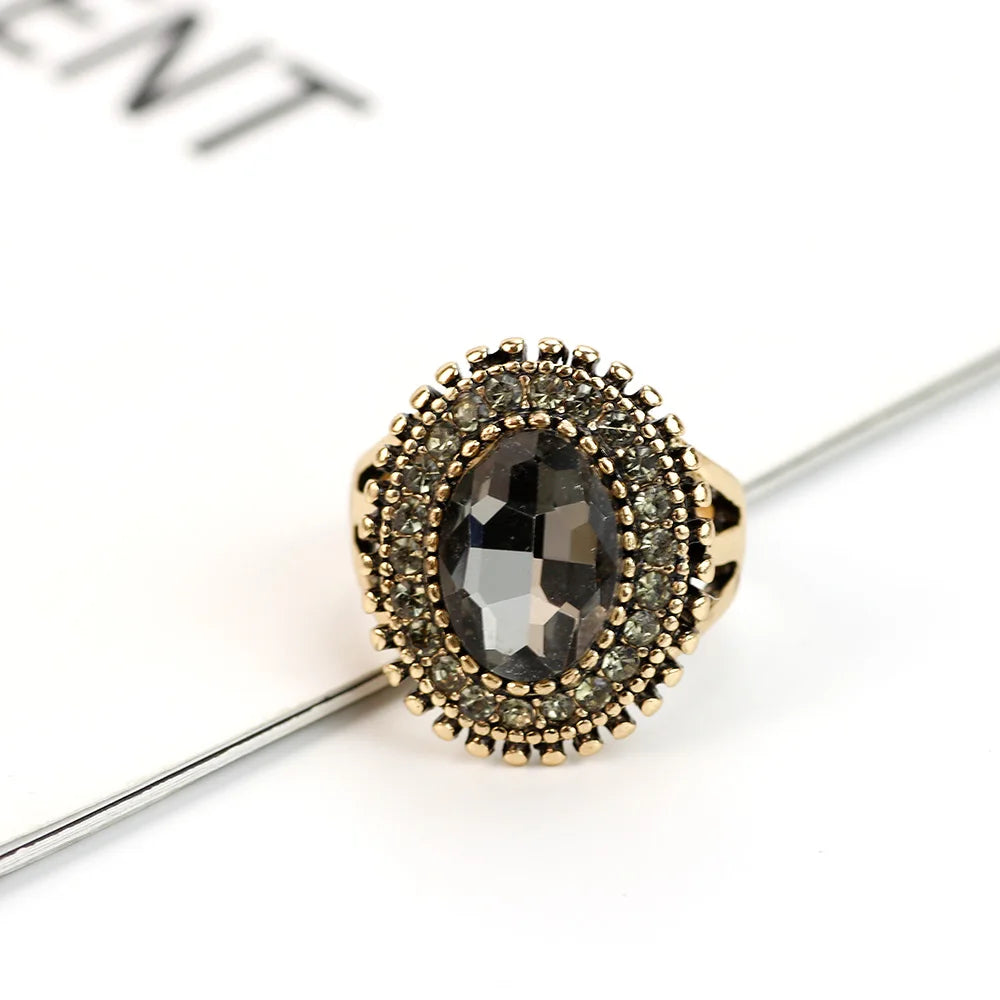 Vintage Inspired Turkish Style Crystal Ring – Antique Gold-Tone Oval Statement Ring