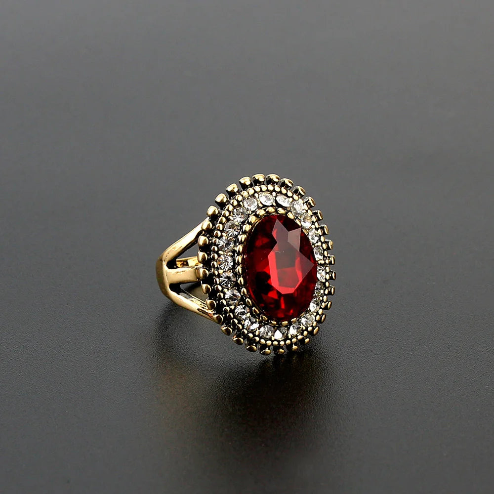 Vintage Inspired Turkish Style Crystal Ring – Antique Gold-Tone Oval Statement Ring