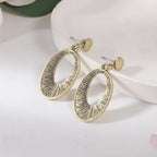 Oval Pendant Necklace & Earrings Set in Alloy - Bold Statement