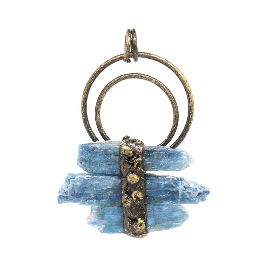 Natural Blue Kyanite Crystal Pendant – Raw Stone in Copper Setting