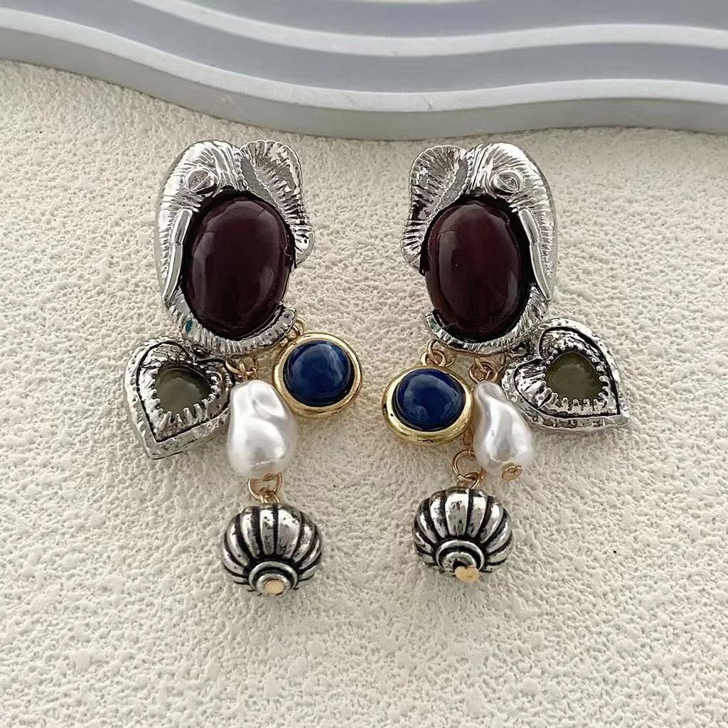 Retro-Inspired Multi-Pendant Choker Necklace & Earrings Set – Gold or Silver