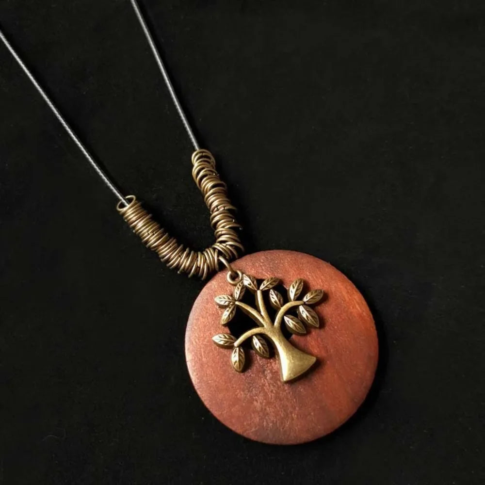 Selection of Retro Wooden Pendant Alloy Chain Necklace