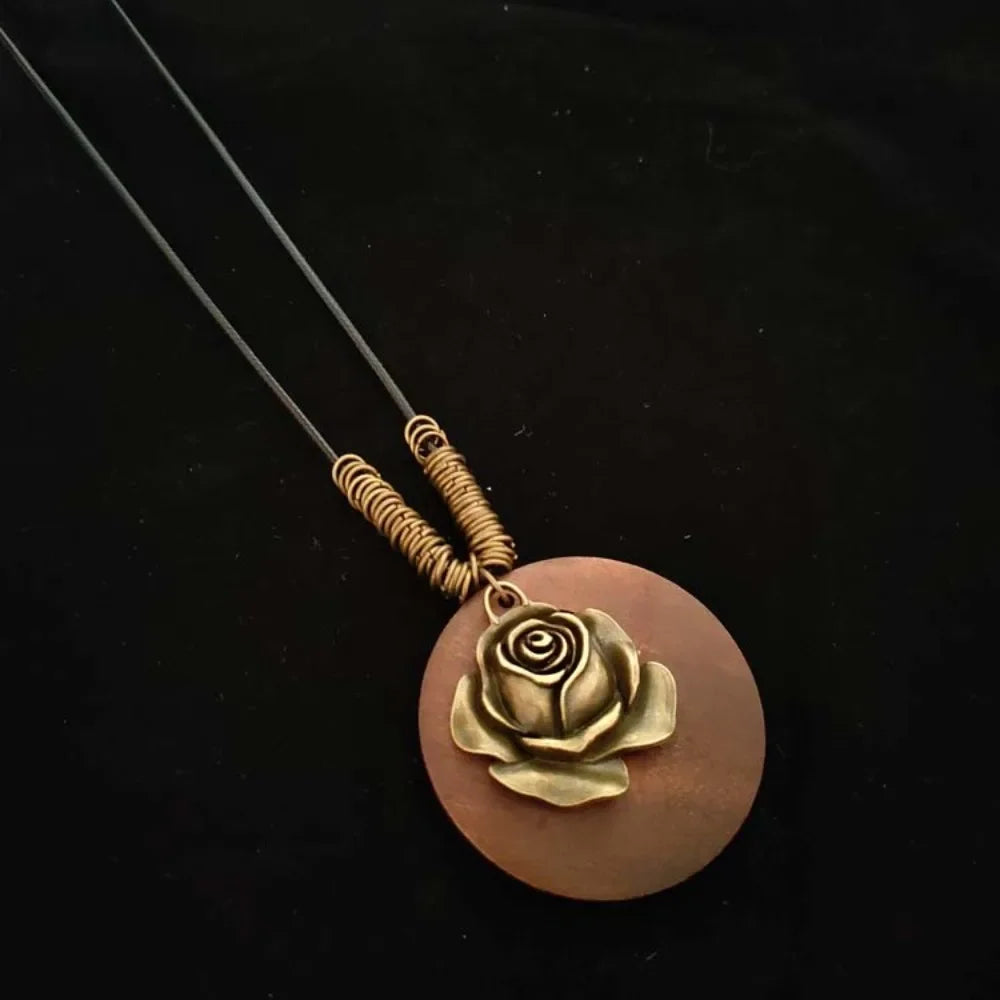 Selection of Retro Wooden Pendant Alloy Chain Necklace