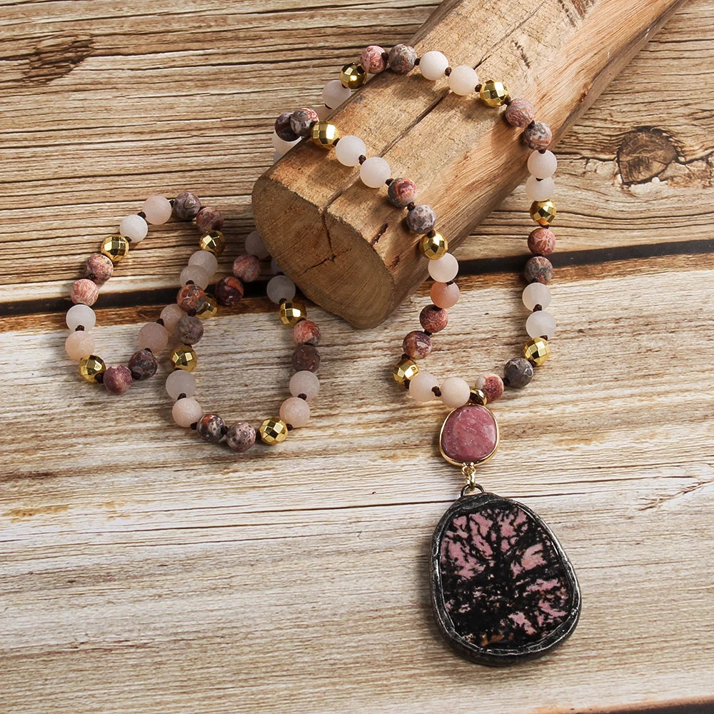 Bohemian Natural Bead Stone Necklace in Zinc Alloy