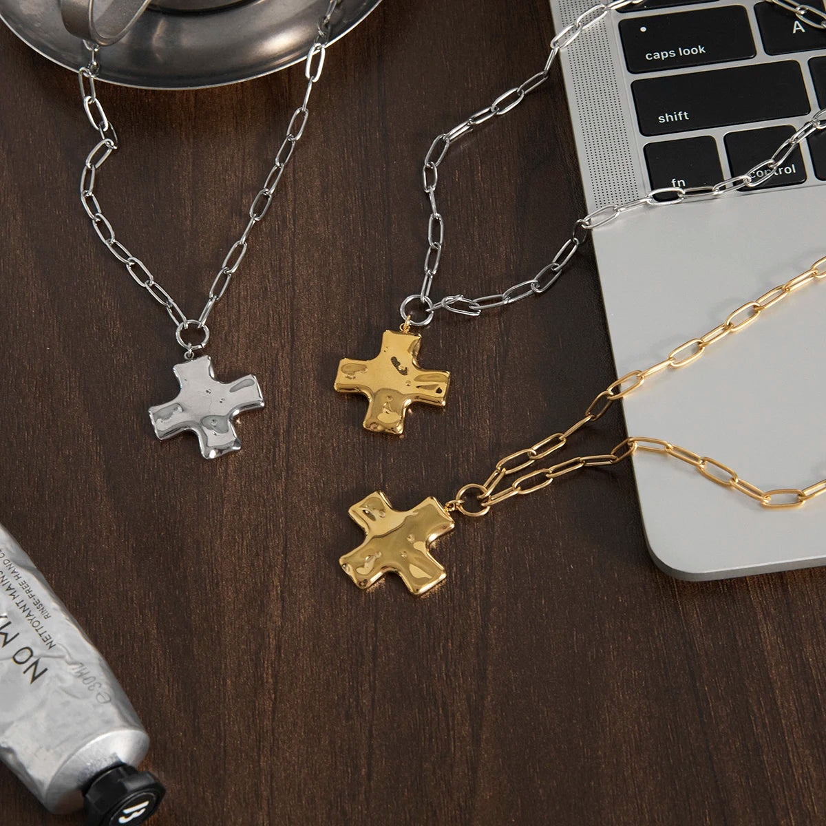 Hammered Cross Pendant Necklace – Unisex 18K Gold PVD-Plated Stainless Steel