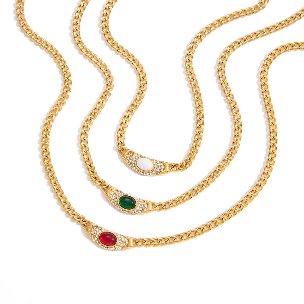 Vintage Glass Crystal Pendant Necklace – 18K Gold Plated Stainless Steel