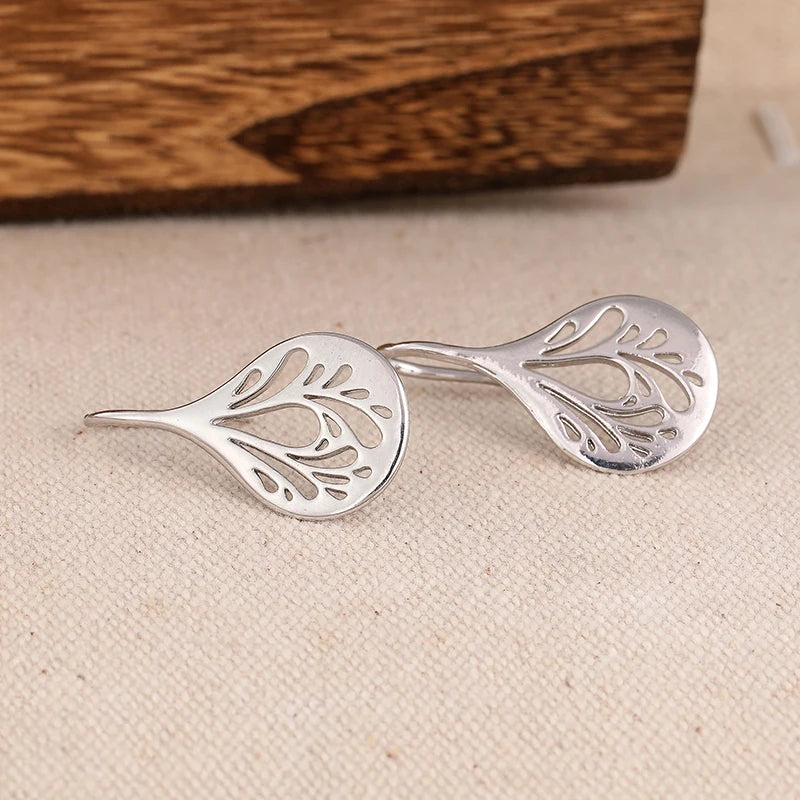Vintage Inspired Minimalist Hollow Leaf Drop Earrings