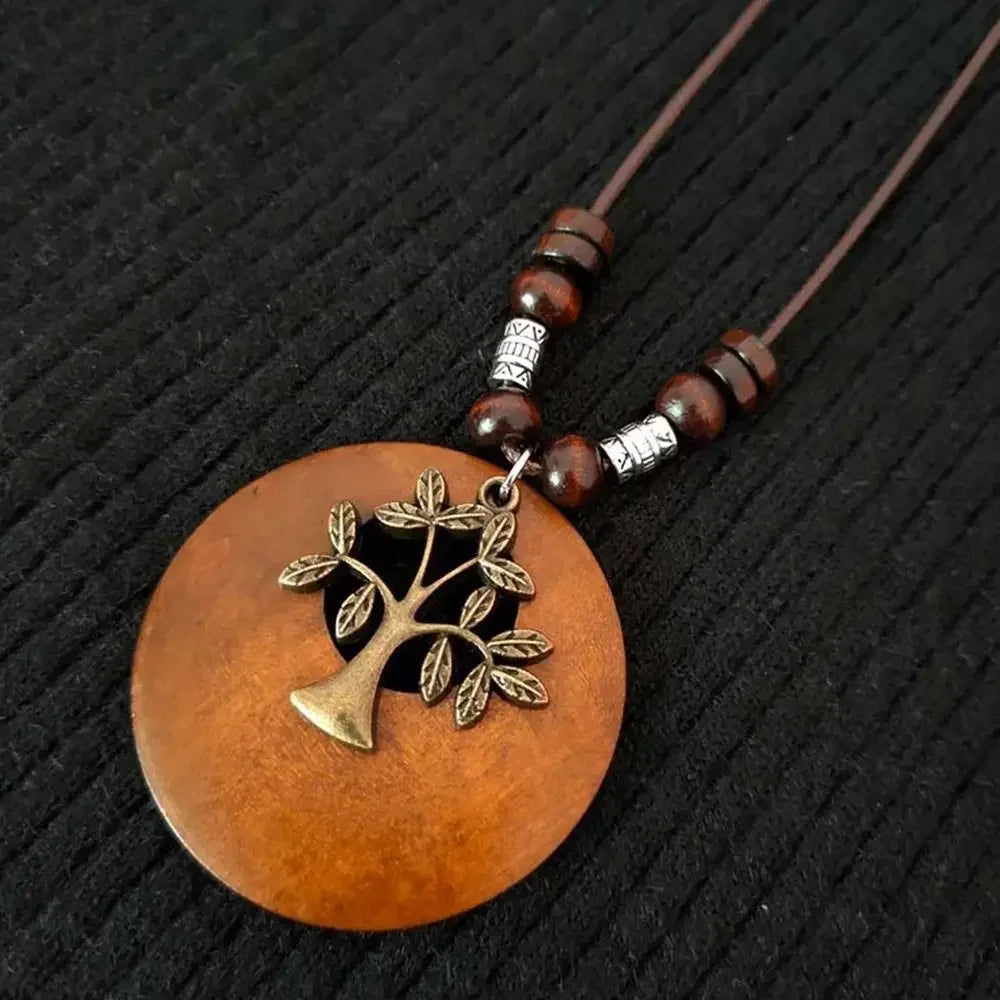 Selection of Retro Wooden Pendant Alloy Chain Necklace