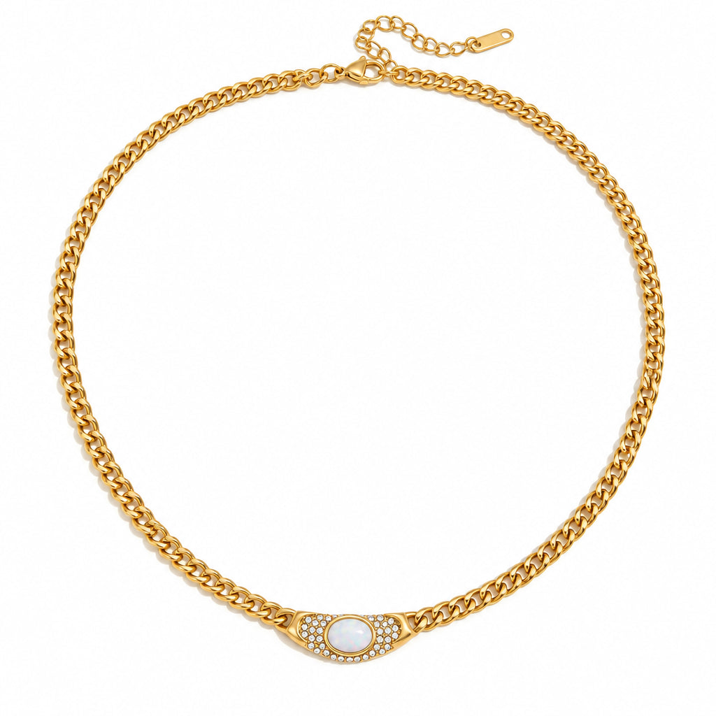 Vintage Glass Crystal Pendant Necklace – 18K Gold Plated Stainless Steel