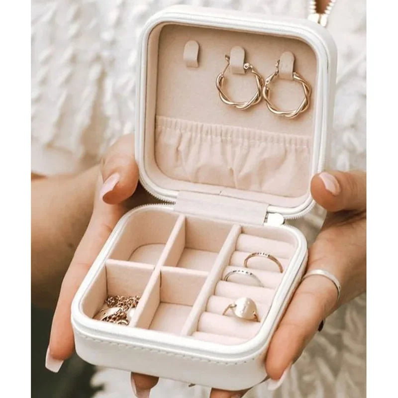 Personalized Gold Initial Floral Jewelry Box – Romantic Travel Jewelry Case