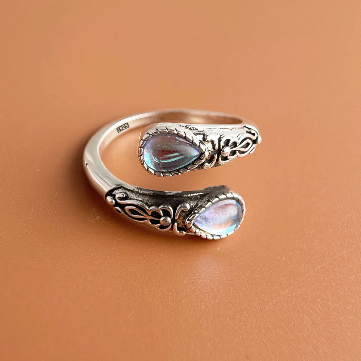 Light Blue Zircon Ring in 925 Sterling Silver Adjustable