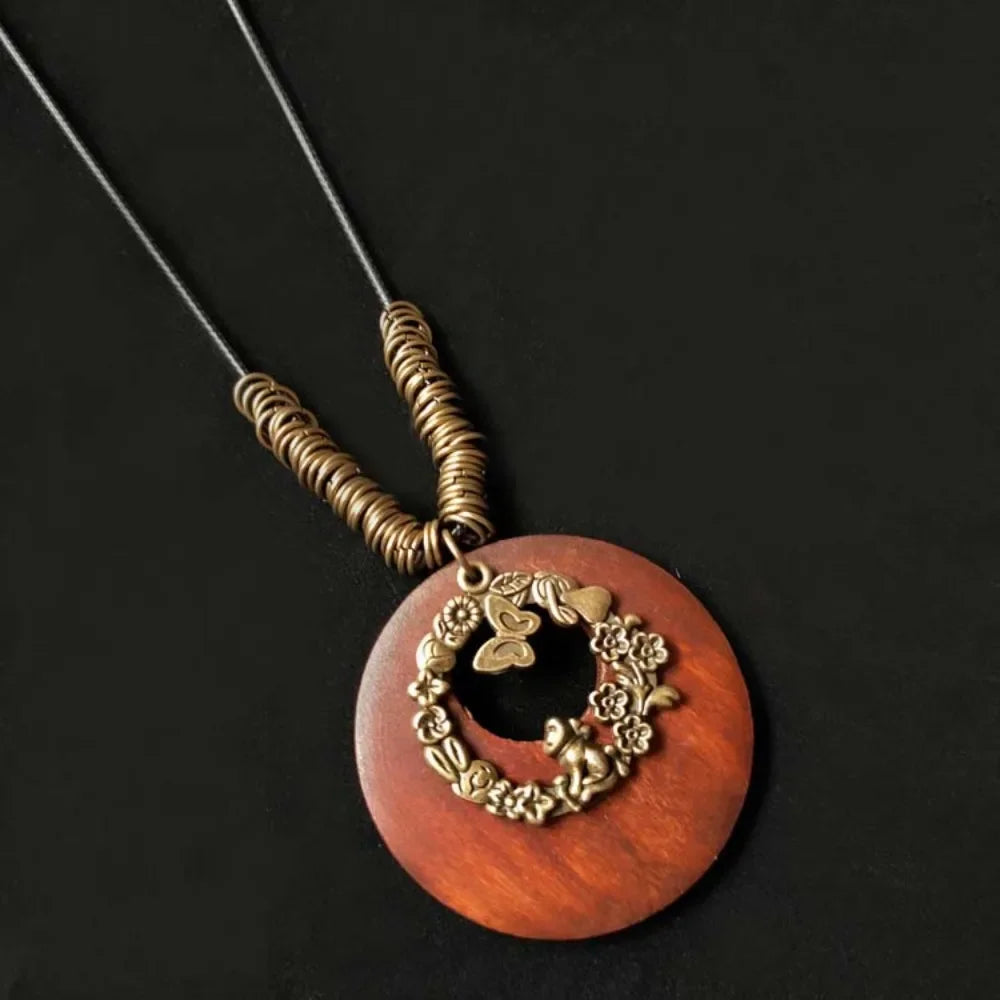 Selection of Retro Wooden Pendant Alloy Chain Necklace