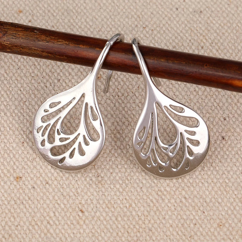 Vintage Inspired Minimalist Hollow Leaf Drop Earrings